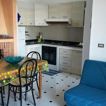 Appartamento Indipendente Nardy-Ros Torre dell'Orso Extérieur photo
